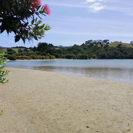 Purangi Beachhouse - 2 Bedroom Cooks Beach Esterno foto