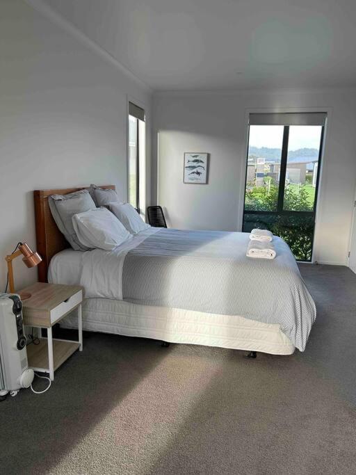 Purangi Beachhouse - 2 Bedroom Cooks Beach Esterno foto