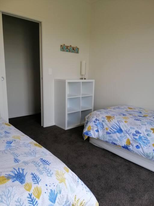 Purangi Beachhouse - 2 Bedroom Cooks Beach Esterno foto