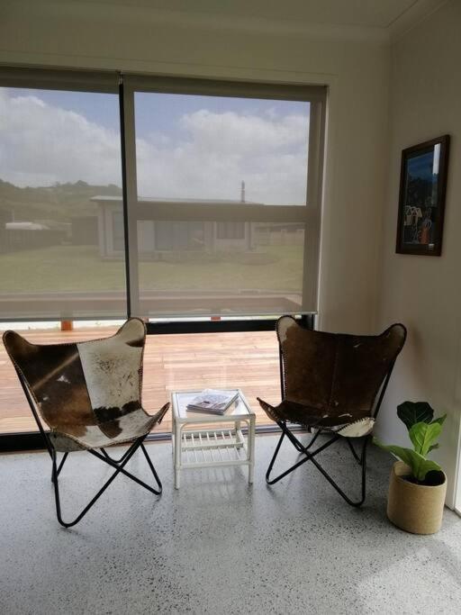 Purangi Beachhouse - 2 Bedroom Cooks Beach Esterno foto